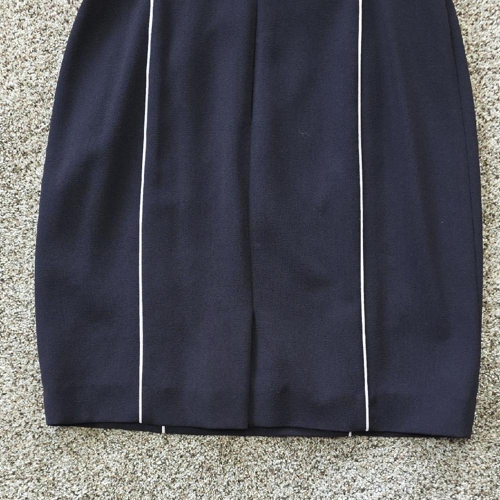 Tahari Navy Mini Dress with White Trim - Picture 6 of 7
